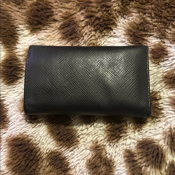 Black Prada Key Ring Holder - Picture 4 of 10